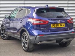 Blue Used 2019 Nissan Qashqai N-Connecta SUV | £10,797 (Good price)