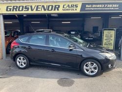 Black Used 2013 Ford Focus Zetec Hatchback | £5,995 (Fair price)