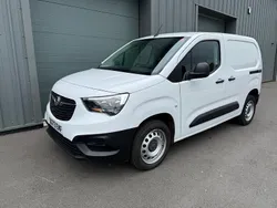 White Used 2023 Vauxhall Combo MPV | £10,500 (Good price)