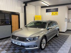 Silver Used 2017 VW Passat Business Estate | £8,995 (Fair price)