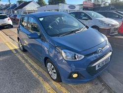 Blue Used 2015 Hyundai i10 SE Hatchback | £6,995 (Good price)