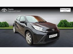 Black Used 2022 Toyota Aygo X PURE SUV | £11,106