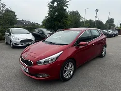 Red Used 2013 Kia Ceed 2 Hatchback | £6,975 (Fair price)
