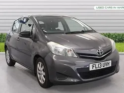 Used 2013 Toyota Yaris | £5,295 (Fair price)