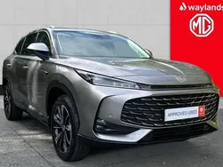 Silver Used 2025 MG HS Trophy SUV | £24,341 (Expensive)