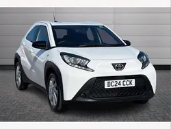 White Used 2024 Toyota Aygo PURE Hatchback | £13,095 (Fair price)