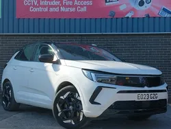 White Used 2023 Vauxhall Grandland X GSe SUV | £21,298 (A bit pricey)