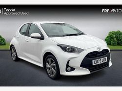 New 2025 Toyota Yaris Hybrid Hatchback | £20,557 (A bit pricey)