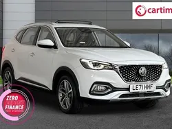 White Used 2022 MG HS Exclusive SUV | £12,299 (Fair price)