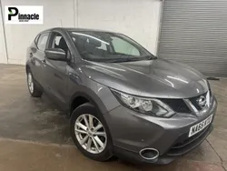 Grey Used 2015 Nissan Qashqai Acenta SUV | £6,695 (Fair price)