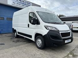 White Used 2019 Peugeot Boxer Van | £10,495 (Good price)