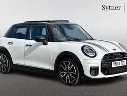 White Used 2024 Mini Cooper Hatch Hatchback | £28,500