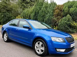 Blue Used 2013 Skoda Octavia SE Hatchback | £6,495 (Fair price)