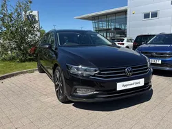 Black Used 2022 VW Passat SEL Estate | £18,995 (Fair price)