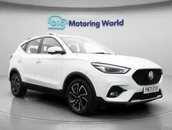 White Used 2021 MG ZS Exclusive Sedan | £12,800 (Fair price)