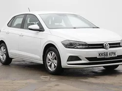 White Used 2019 VW Polo SE Hatchback | £12,491 (Fair price)
