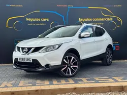 White Used 2016 Nissan Qashqai Tekna SUV | £9,290 (Fair price)