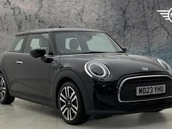 Black Used 2023 Mini Cooper Exclusive Hatchback | £21,249 (Good price)