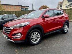 Red Used 2017 Hyundai Tucson SE SUV | £11,650 (Fair price)