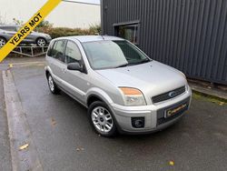 Silver Used 2006 Ford Fusion Zetec Hatchback | £1,995 (Fair price)