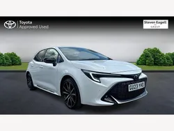 White Used 2023 Toyota Corolla Sport Hatchback | £22,923 (Fair price)