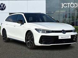 White Used 2024 VW Passat R-line Estate | £32,028