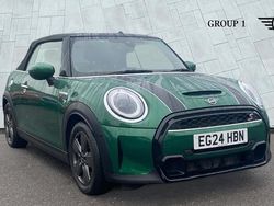 Green Used 2024 Mini Cooper S Classic Hatchback | £23,650 (Fair price)