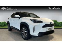 White Used 2022 Toyota Yaris Cross Design SUV | £20,499 (Fair price)
