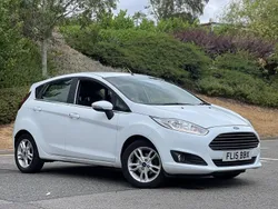 White Used 2015 Ford Fiesta Zetec Hatchback | £4,495 (Good price)