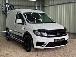 White Used 2016 VW Caddy Startline MPV | £11,995 (Expensive)