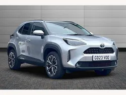 Silver Used 2023 Toyota Yaris Cross SUV | £21,795 (Fair price)