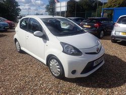 White Used 2013 Toyota Aygo Hatchback | £3,995 (Fair price)