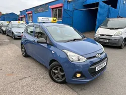 Blue Used 2015 Hyundai i10 Hatchback | £3,495 (Good price)