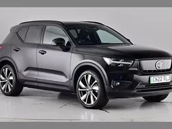 Black Used 2022 Volvo XC40 Pro SUV | £25,995 (Fair price)
