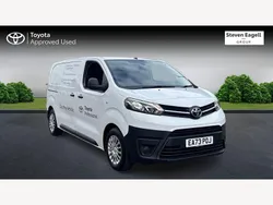 White Used 2023 Toyota Proace Van | £18,700 (Expensive)