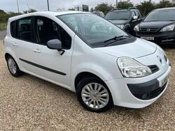 White Used 2011 Renault Grand Modus Dynamique MPV | £2,995 (Fair price)