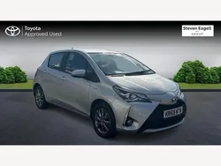Silver Used 2019 Toyota Yaris Hybrid Hatchback | £12,909 (Good price)