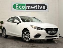 White Used 2014 Mazda 3 Hatchback | £4,995 (Fair price)