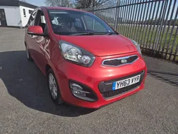Red Used 2013 Kia Picanto 2 Hatchback | £3,999 (Fair price)