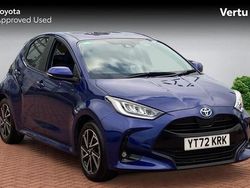 Blue Used 2022 Toyota Yaris Hybrid Design Hatchback | £17,326 (Fair price)