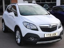 White Used 2016 Vauxhall Mokka S SUV | £4,957 (Fair price)
