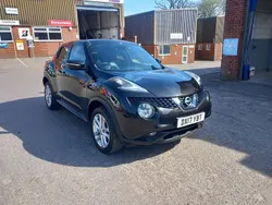 Black Used 2017 Nissan Juke N-Connecta SUV | £5,495 (Good price)