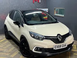 Cream/black Used 2018 Renault Captur Iconic SUV | £8,490 (Super price)