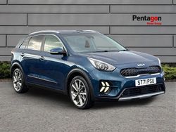 Blue Used 2022 Kia Niro 3 SUV | £18,573 (Good price)