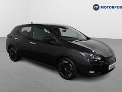 Black Used 2022 Nissan Leaf N-Connecta Hatchback | £10,449 (Fair price)