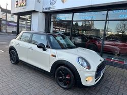 White Used 2017 Mini Cooper Hatch Hatchback | £7,250 (Good price)