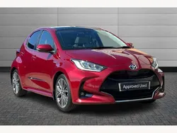 Red Used 2020 Toyota Yaris Hybrid Hatchback | £15,695 (A bit pricey)