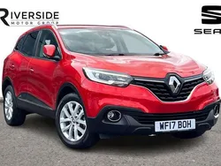 Red Used 2017 Renault Kadjar Dynamique SUV | £8,990 (Fair price)