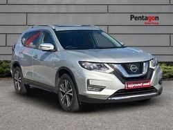 Silver Used 2017 Nissan X-Trail N-Connecta SUV | £12,450 (Fair price)