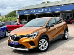Orange Used 2021 Renault Captur Iconic SUV | £13,495 (Fair price)